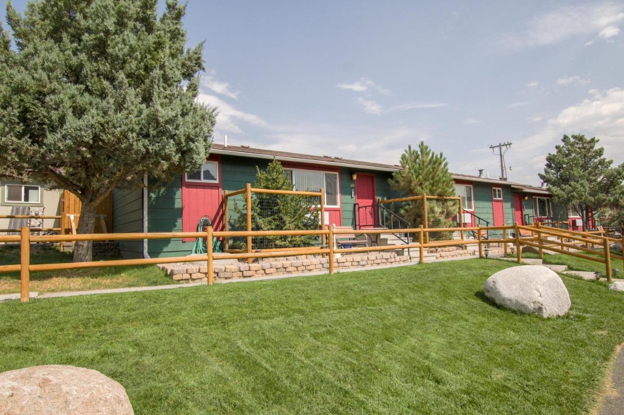 Yellowstone Gateway Inn Gardiner Exterior photo